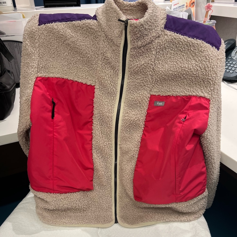 Fig large  jacket like new